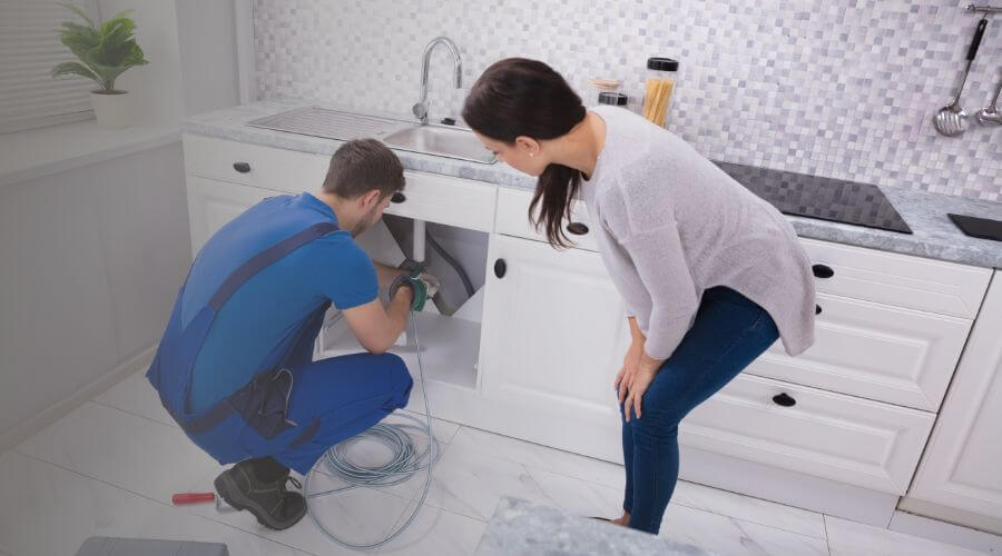 Professional same day plumber in Warfield, VA